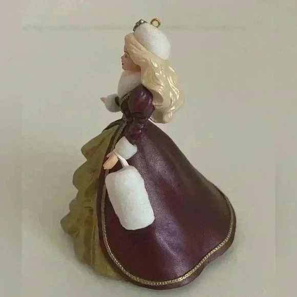 Hallmark Keepsake Ornament Holiday Barbie - Picture 10 of 13